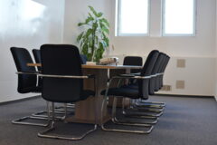 Offices to let in Buda Plaza