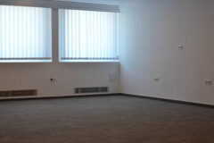 Offices to let in Buda Plaza