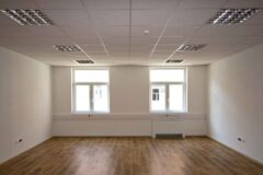Offices to let in IV. Office and warehouse for rent on Csányi László Street near the center of Újpest