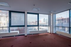 Offices to let in Panoráma Office