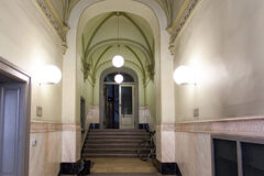 Offices to let in Central Palace