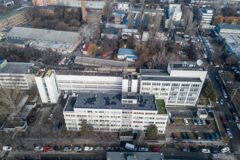 Offices to let in Start Irodaház