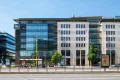 Offices to let in House of Business MOM Park