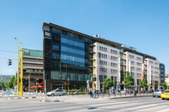 Offices to let in House of Business MOM Park