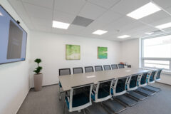 Offices to let in House of Business MOM Park