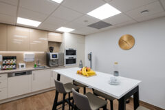Offices to let in House of Business MOM Park