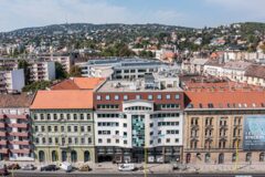 Offices to let in Mozaik Irodaház