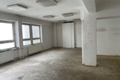 Offices to let in Várna Irodaház