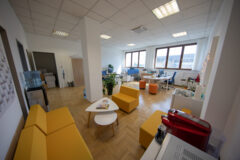 Offices to let in Montur Office