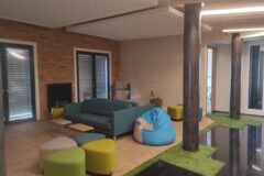 Offices to let in Montur Office