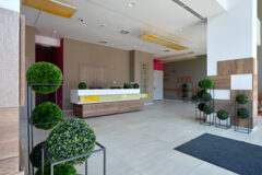 Offices to let in F99 Irodaház