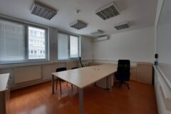 B2-jobb 90m2