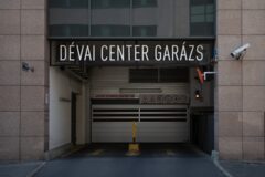 Offices to let in Dévai Center