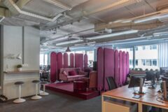 Offices to let in Dévai Center