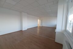 Offices to let in AUTÓKUT Irodaház