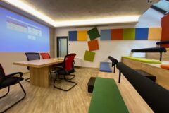 Csévi Flexi Offices – előadó / konferenciaterem