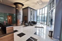 Offices to let in D33 Business Center