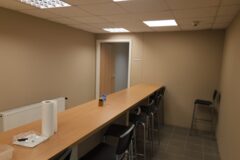 Offices to let in YACHT Office Building