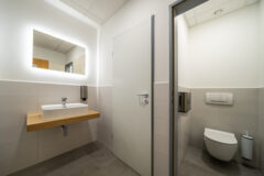 Offices to let in BC 91