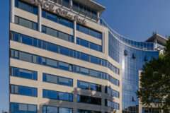 Offices to let in BC 99 - Balance Building