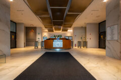 Offices to let in Dévai Center