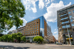 Offices to let in Westpoint Business Center