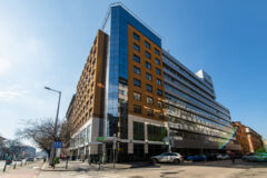 Offices to let in Westpoint Business Center