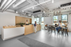 Offices to let in Alakítható szolgáltatott irodák irodák a Spaces Corvin Towersben