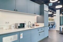Offices to let in Flexible workspace in Regus Cedrus Offices