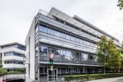 Offices to let in Büro Center West