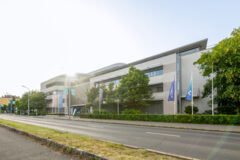 Offices to let in Büro Center West