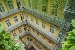 Offices to let in SOTER-LINE IRODAHÁZ