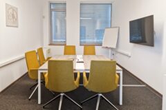 Offices to let in Discover many ways to work your way in Regus Dobogokoi