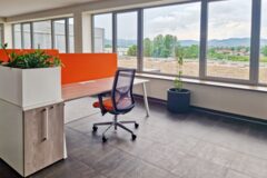 Offices to let in Discover many ways to work your way in Regus Dobogokoi
