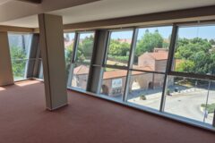 Offices to let in Panorama Offices