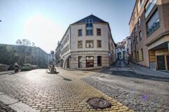 Offices to let in Corvin Ház