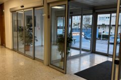Offices to let in Pannóni utcánál iroda bérelhető.