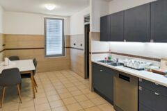 Offices to let in Discover many ways to work your way in Regus Dobogokoi