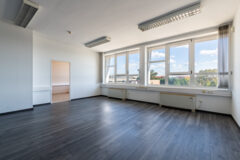 Offices to let in Baross KOMPLEX Irodaház