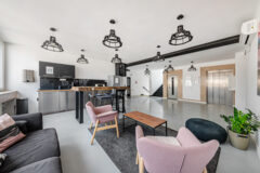 Offices to let in RM2 Offices  - Radnóti Miklós utca
