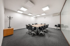 Offices to let in RM2 Offices  - Radnóti Miklós utca