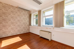 Offices to let in Baross KOMPLEX Irodaház