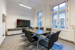 Offices to let in Stern Palota