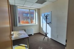 Offices to let in Innovation Offices Irodaház