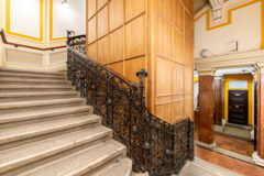 Offices to let in Stern Palota