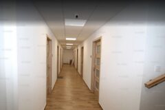 Offices to let in Kis méretű irodák kiadók 16. kerület Szabadföldi út végénél és Kistarcsa határánál közvetlenül M0 autópálya mellett