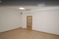 Offices to let in Kis méretű irodák kiadók 16. kerület Szabadföldi út végénél és Kistarcsa határánál közvetlenül M0 autópálya mellett