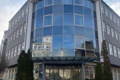 Offices to let in Bright Site Office