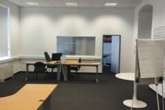 Offices to let in Diplomata negyedben, Városligetnél VI. Benczúr utcában  irodabútorral berendezve is kiadó