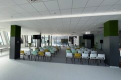 Offices to let in Forest Center